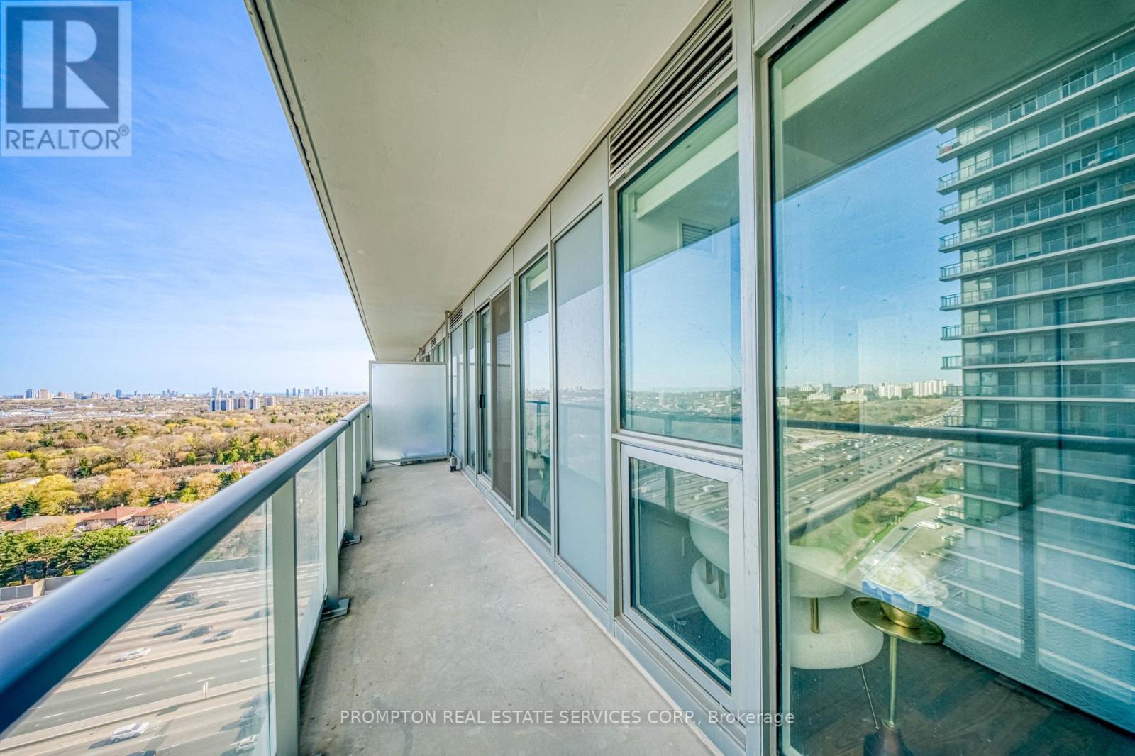 #2507 115 MCMAHON DRIVE - 26
