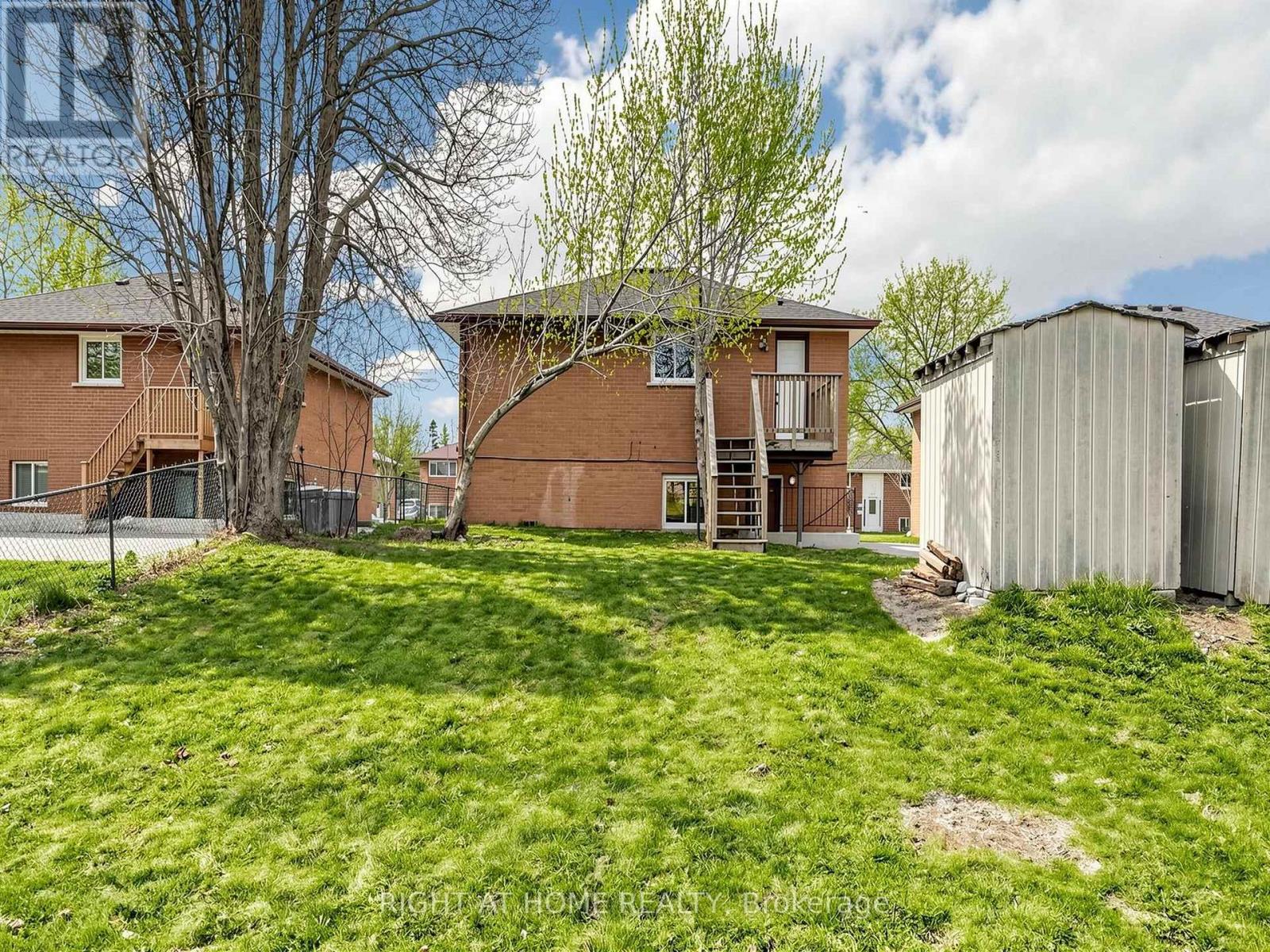 345 DWIGHT AVENUE - 21