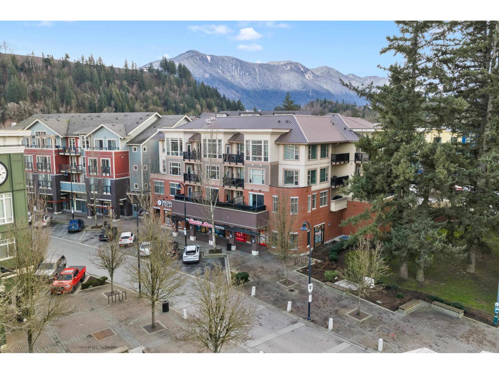 408 45530 MARKET WAY, Garrison Crossing, Chilliwack