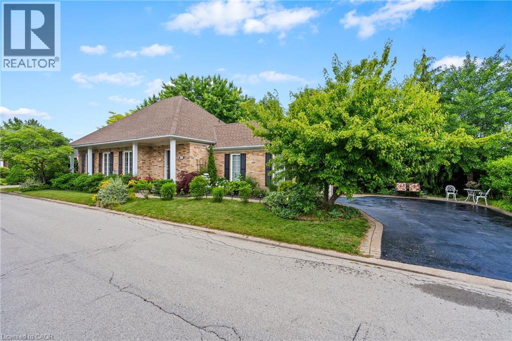 12 PINOT Trail, Niagara-on-the-Lake, Ontario, L0S1J0 — Photo 4