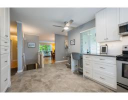 28 2023 Winfield Drive, Abbotsford, BC V3G1K5 Photo 10