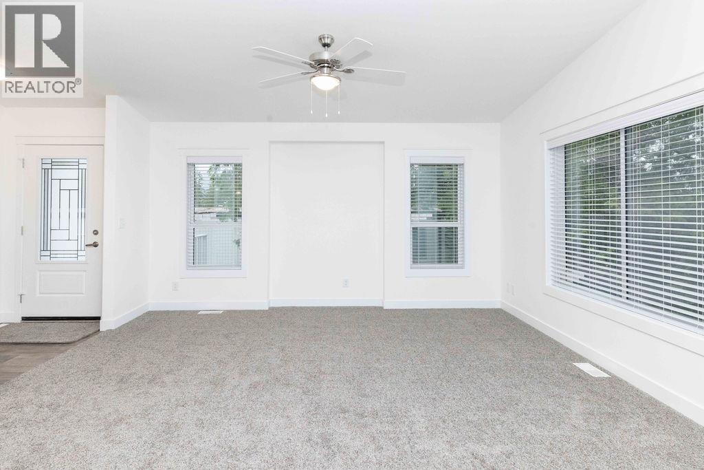 11 1416 NORTH ROAD, Gibsons