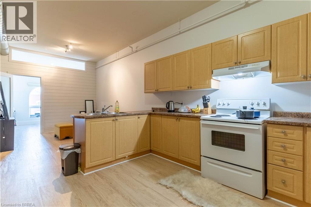 150 COLBORNE Street E Unit# 405, Brantford, Ontario, N3T2G7 — Photo 6