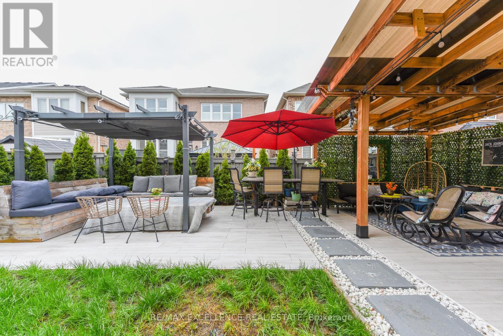 40 VICTORIAVILLE ROAD - 42