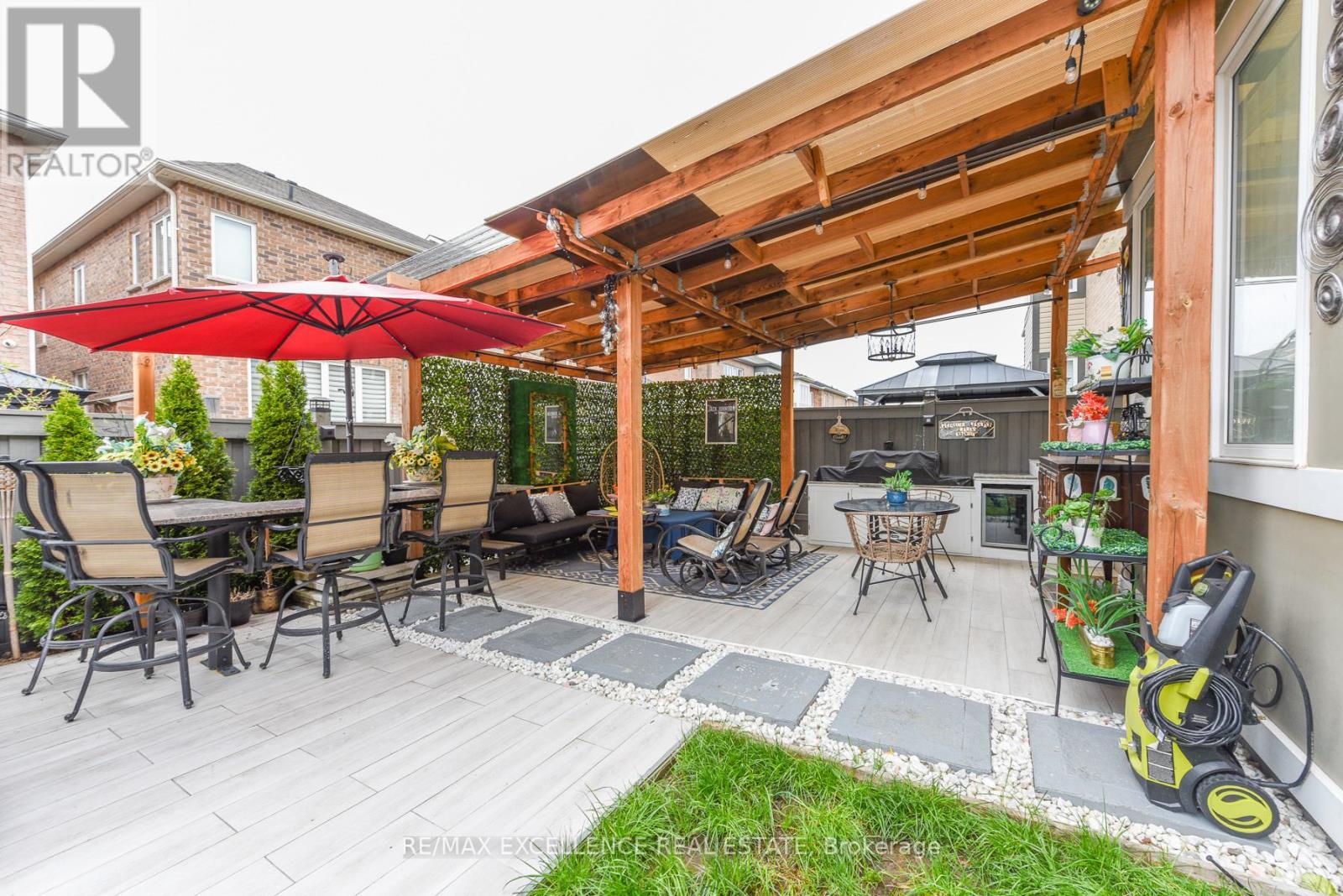 40 VICTORIAVILLE ROAD - 43
