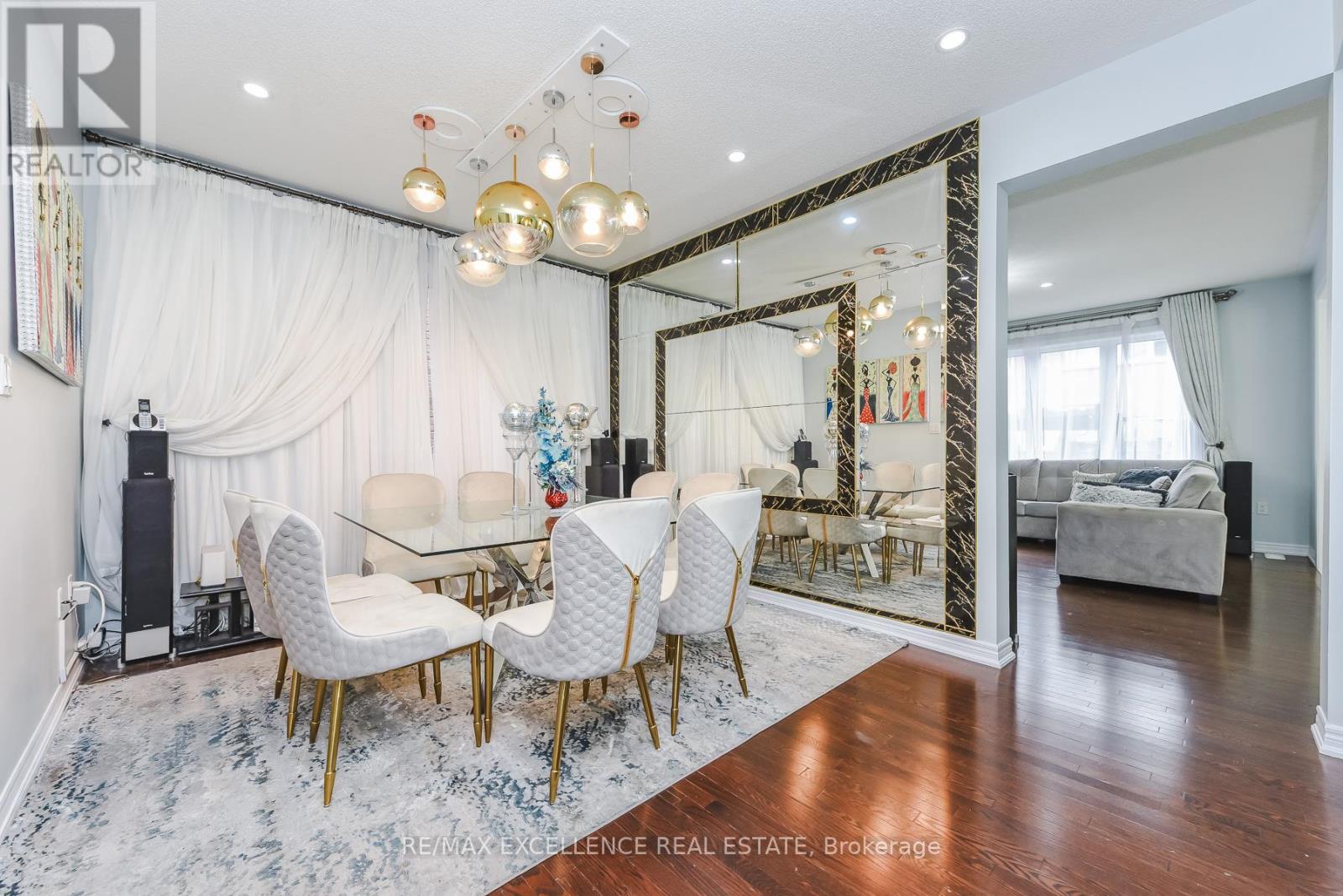 40 VICTORIAVILLE ROAD - 7