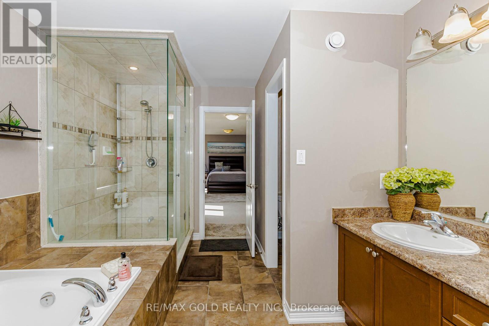 26 PINE ISLAND WAY - 26