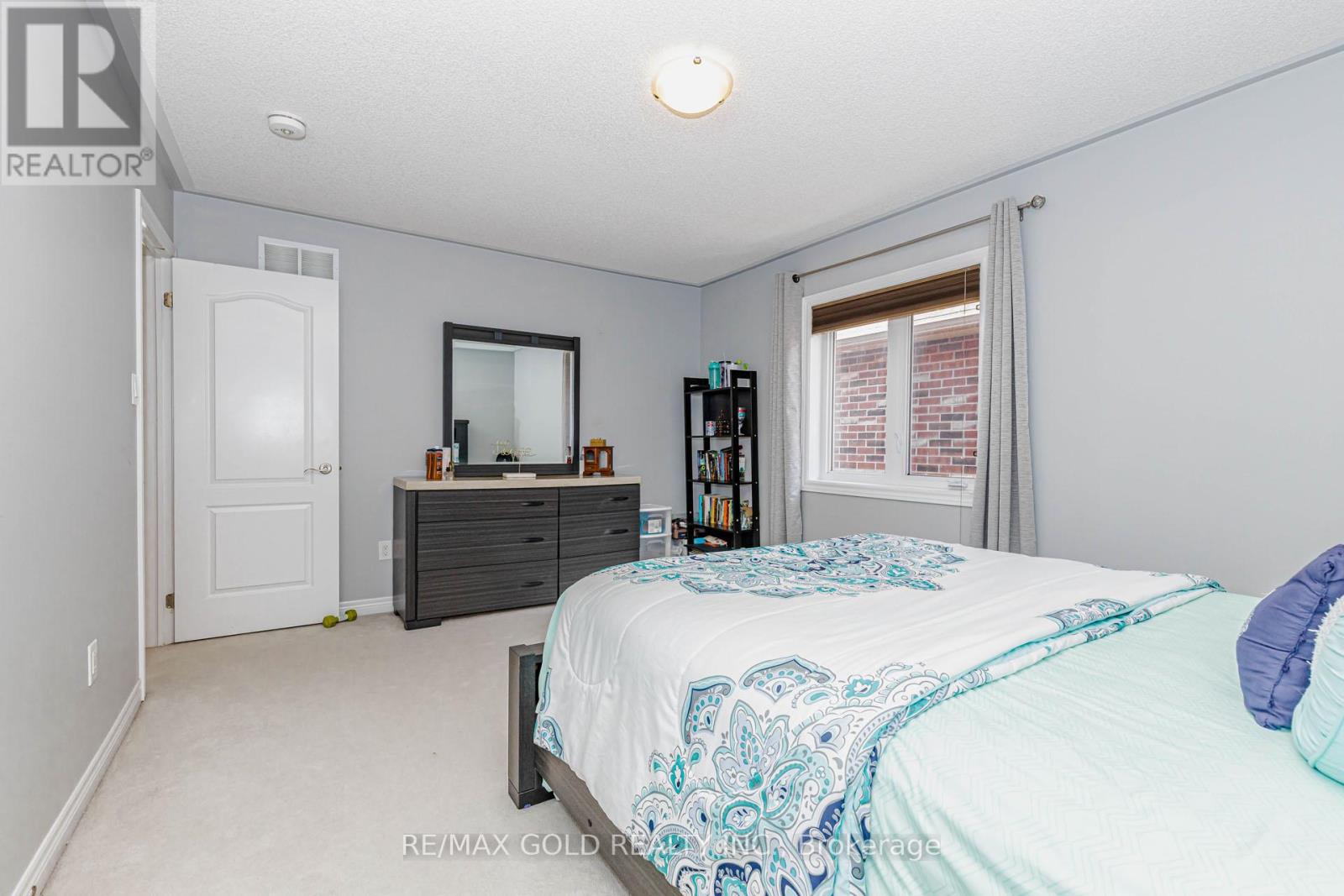 26 PINE ISLAND WAY - 30