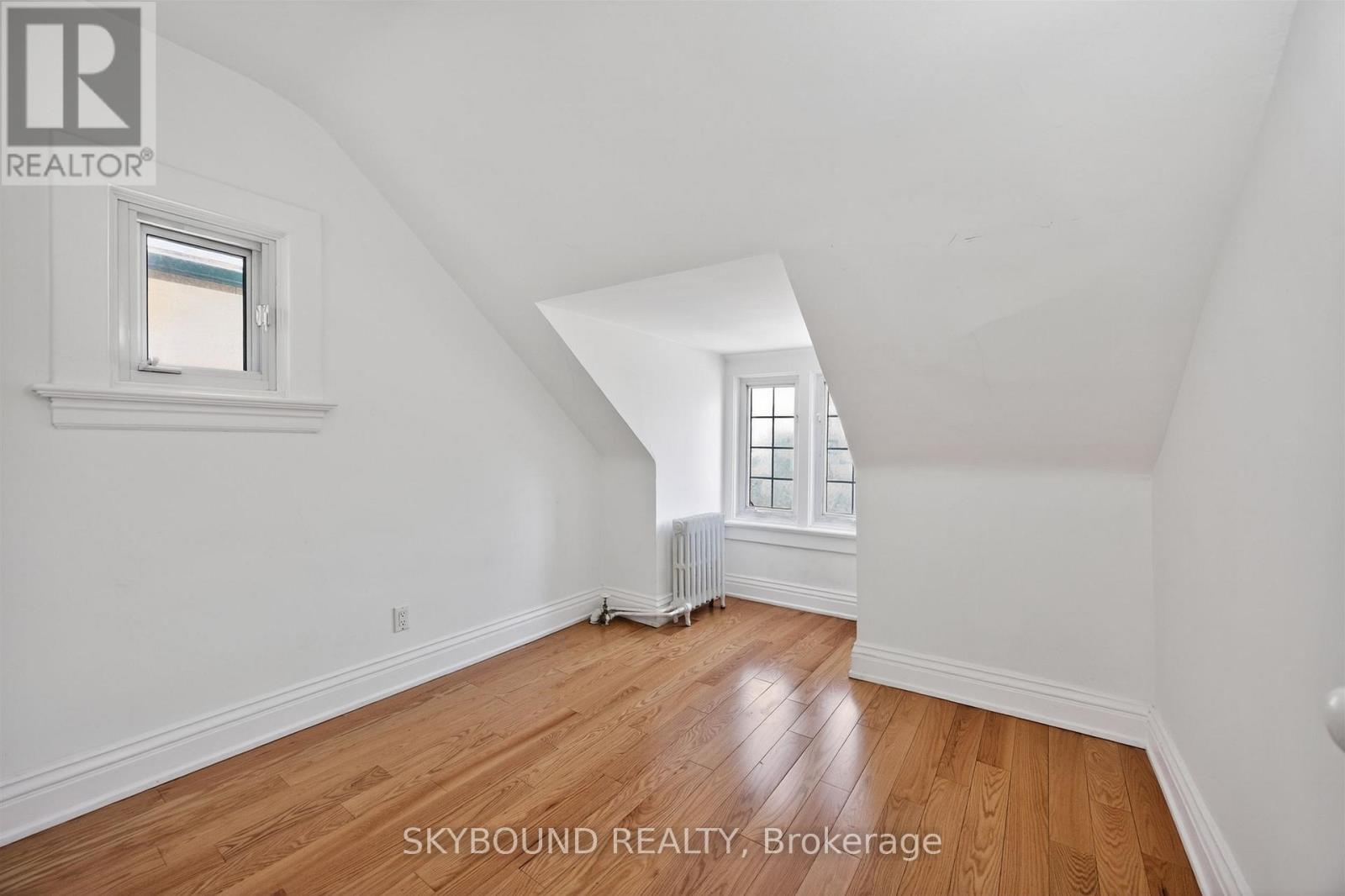 426 ARMADALE AVENUE - 37