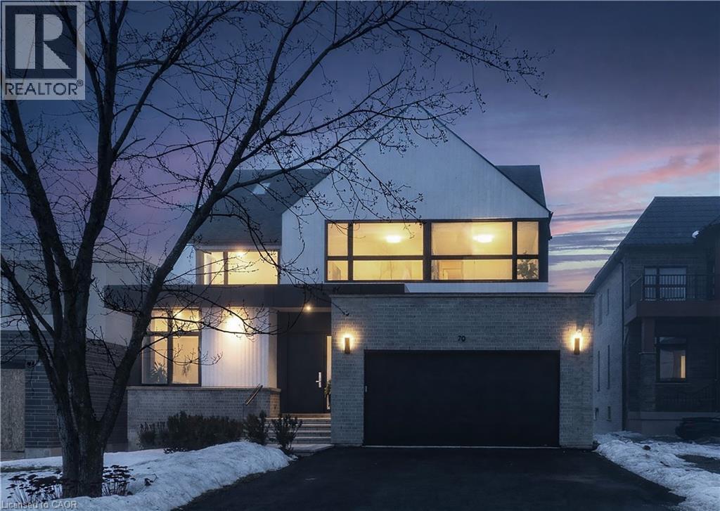 70 UPPER MOUNT ALBION Road, Hamilton, Ontario, L8J2S1 — Photo 2