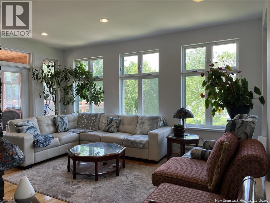 4361 Water Street - Image 22
