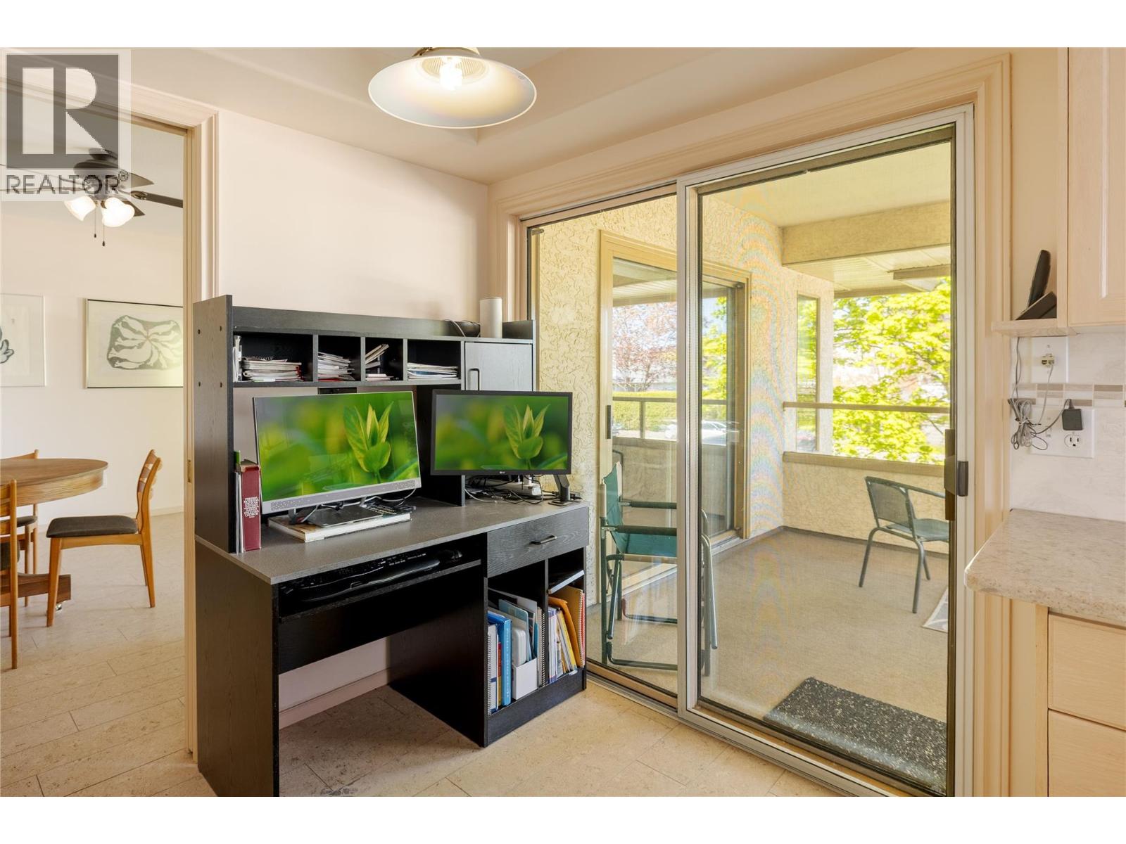 215 3335 Richter Street, Kelowna