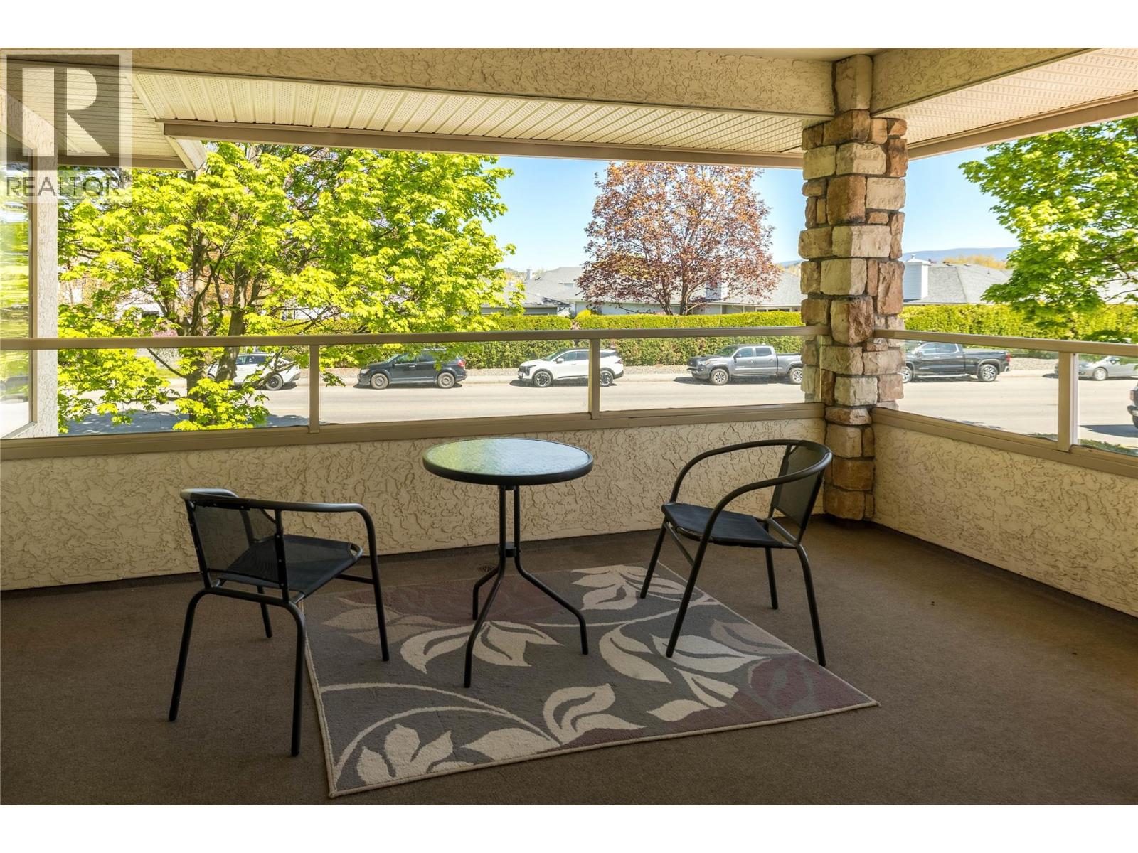 215 3335 Richter Street, Kelowna