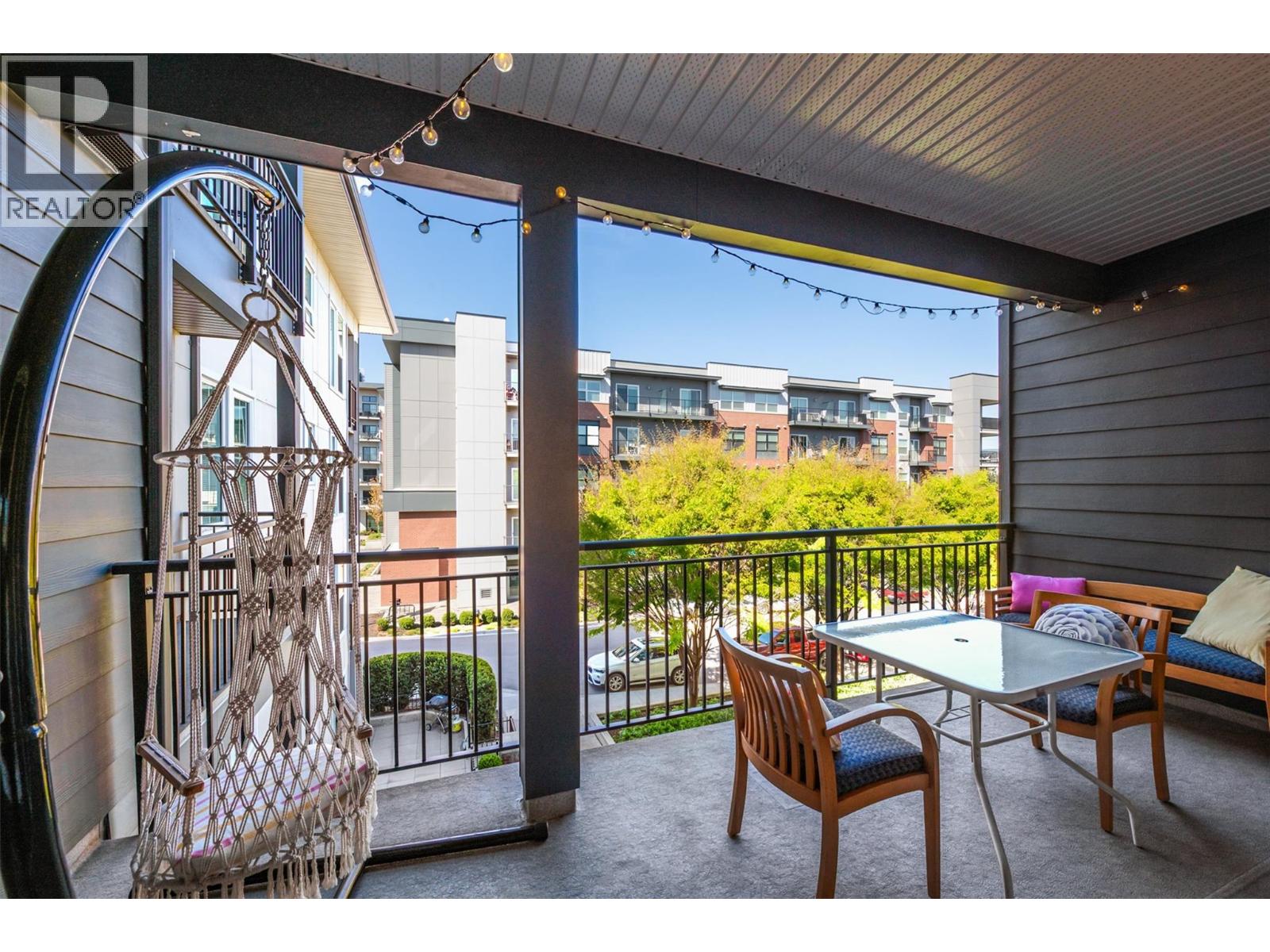 320 1770 Richter Street, Kelowna