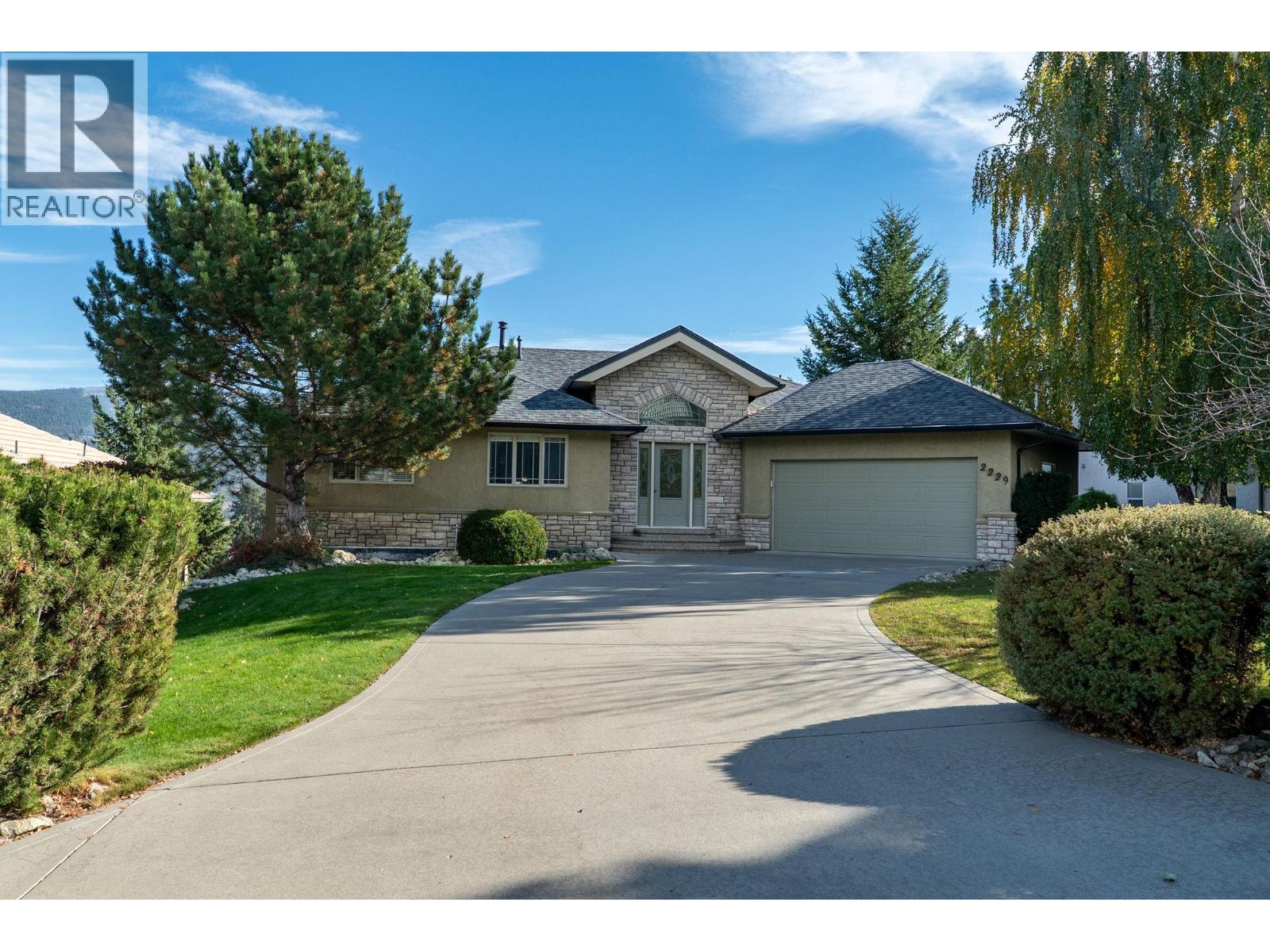  2229 Capistrano Drive, Kelowna