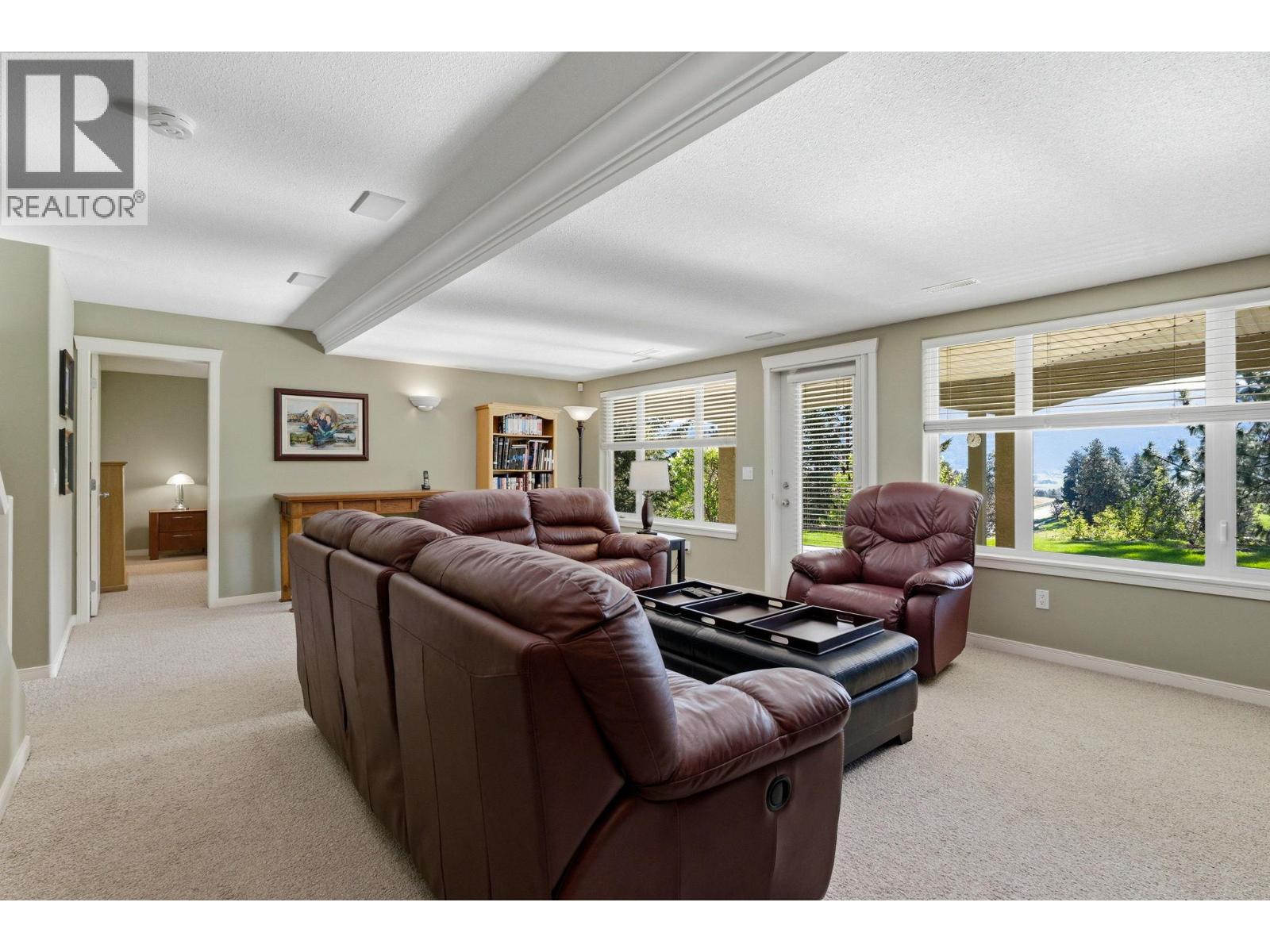  2229 Capistrano Drive, Kelowna