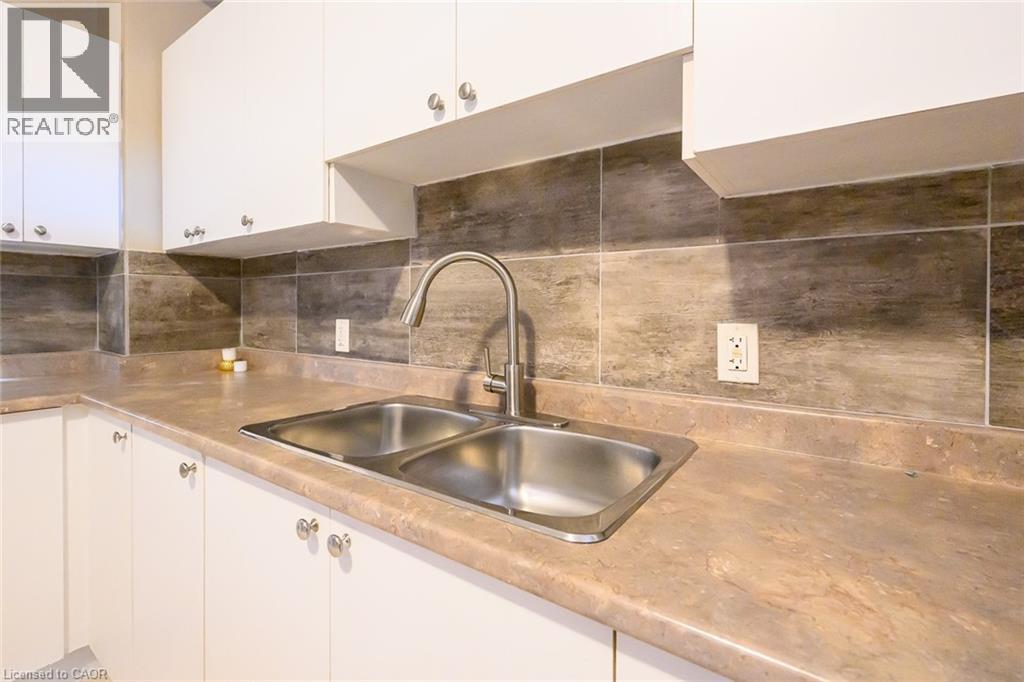 188 WELLINGTON Street N Unit# Main, Hamilton, Ontario, L8L5A5 — Photo 10
