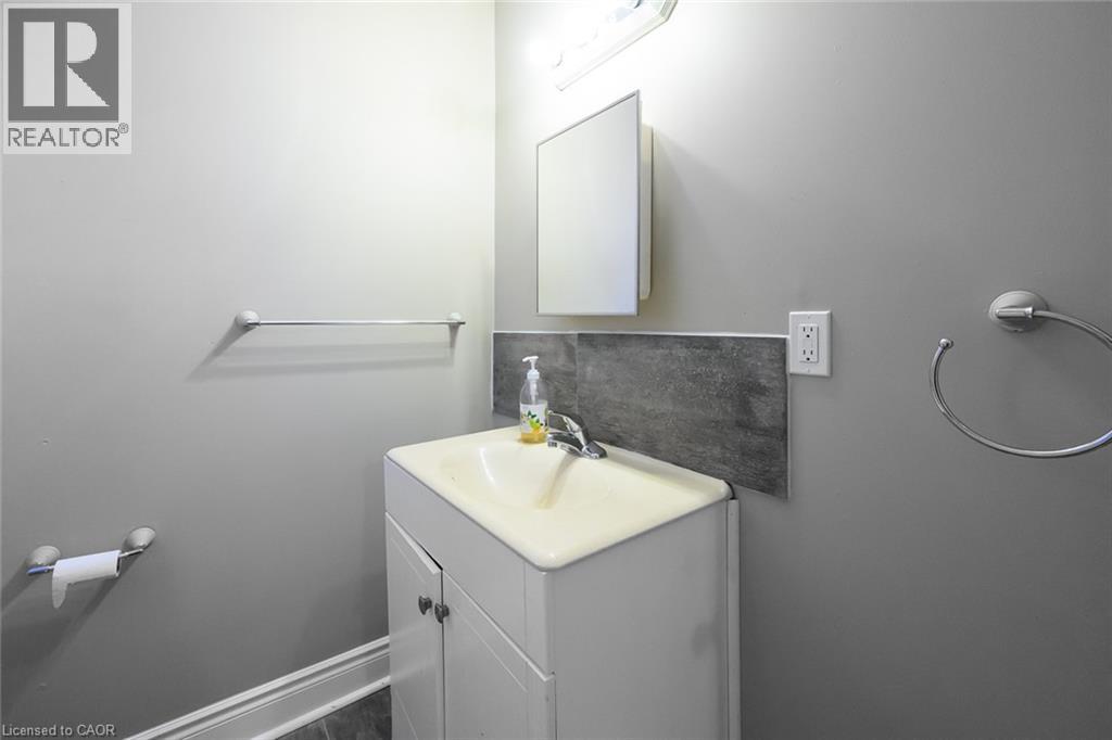 188 WELLINGTON Street N Unit# Main, Hamilton, Ontario, L8L5A5 — Photo 16