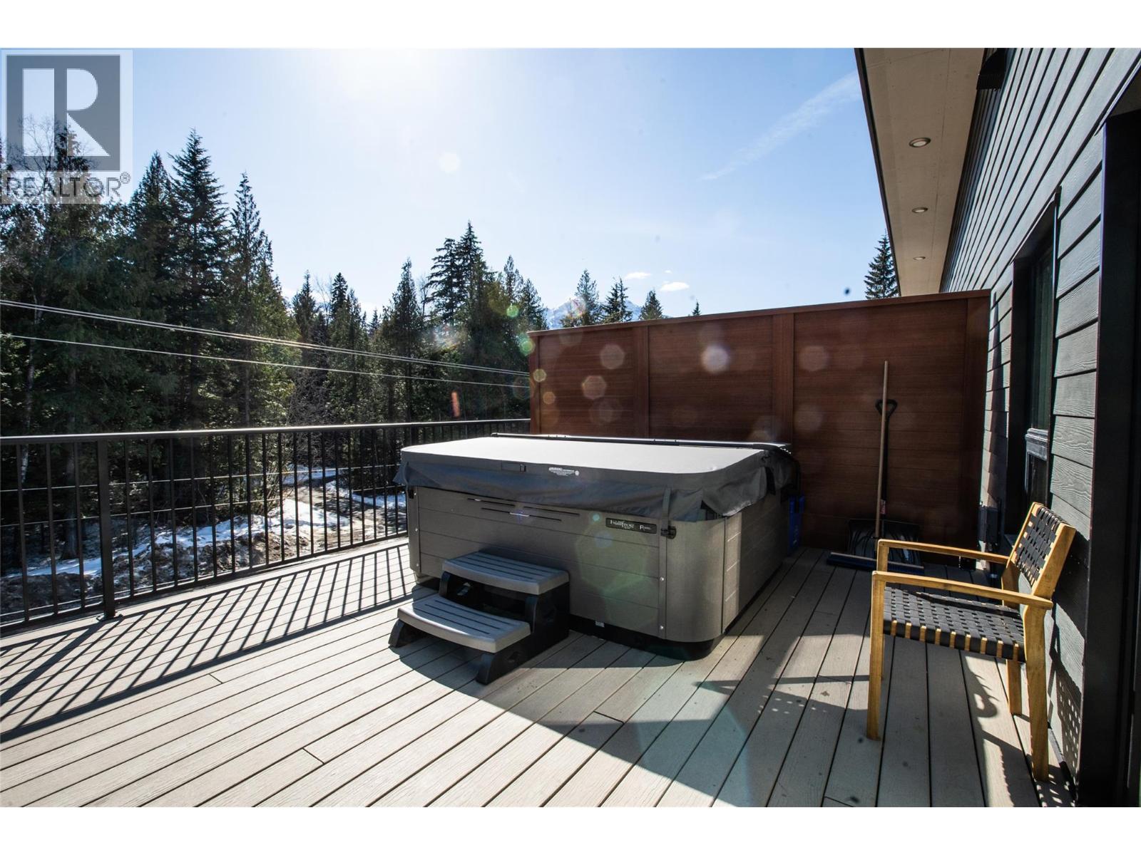 #5204 1901 Nels Nelson Crescent - 29