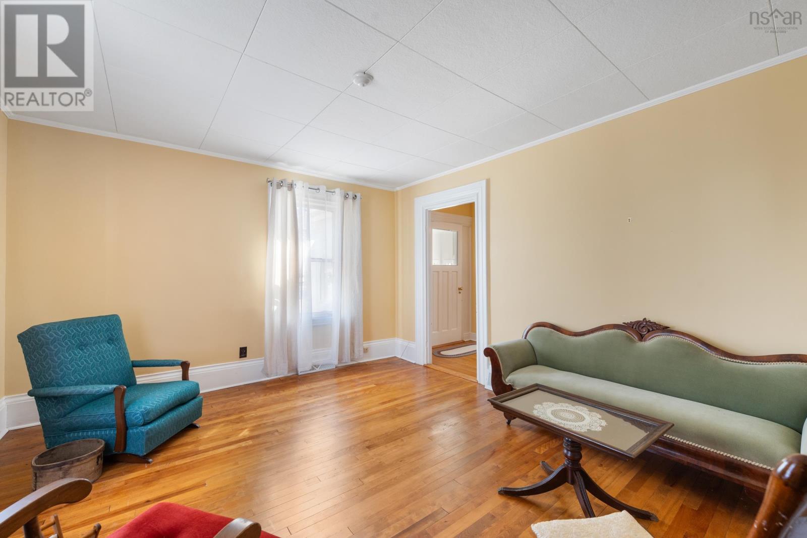 Property 25 of 41 of 46 Highway 335