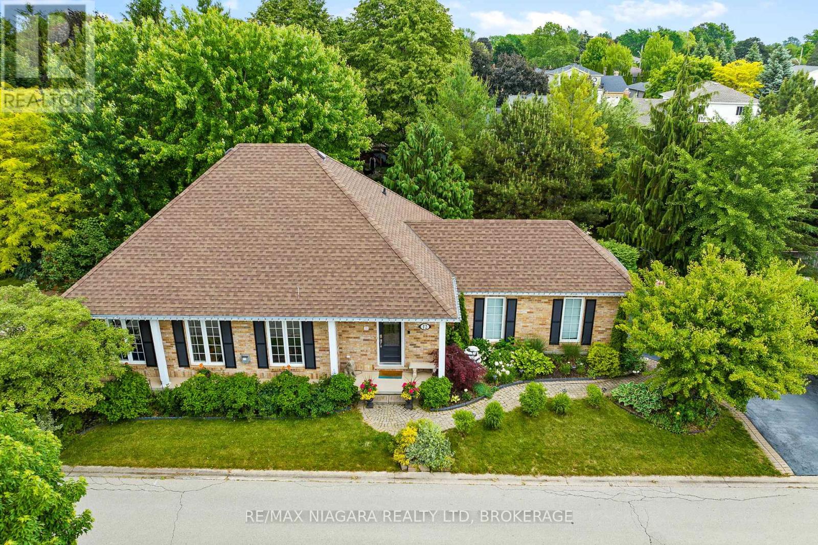 12 PINOT TRAIL, Niagara-on-the-Lake (Virgil), Ontario, L0S1J0 — Photo 3