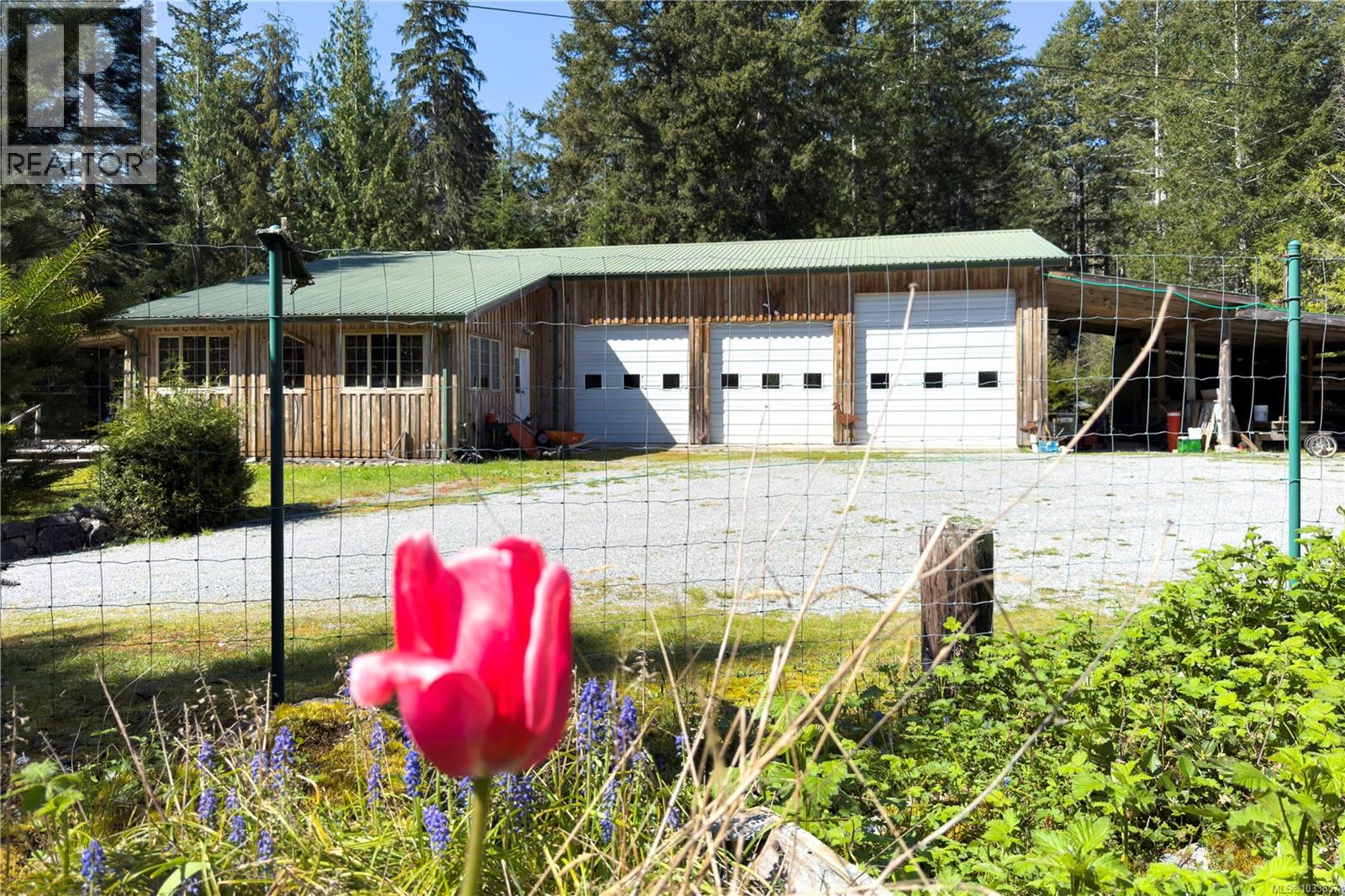 1410 Red Granite Rd - 2
