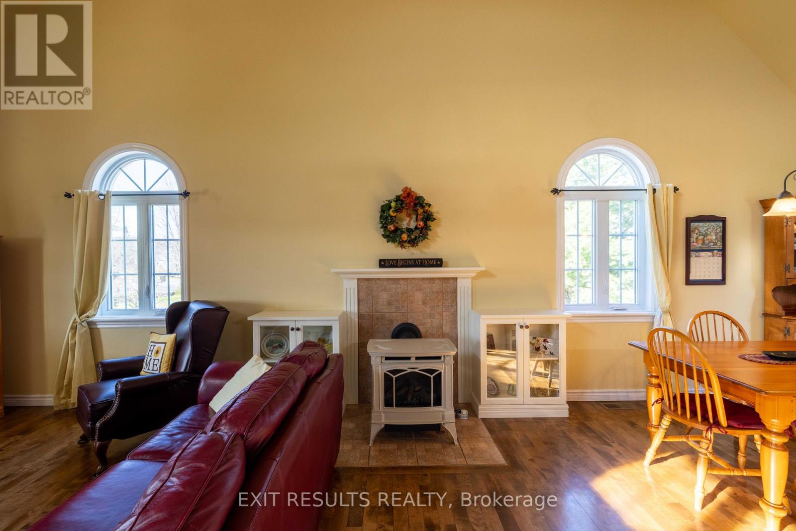 8 RAVARY STREET - 7