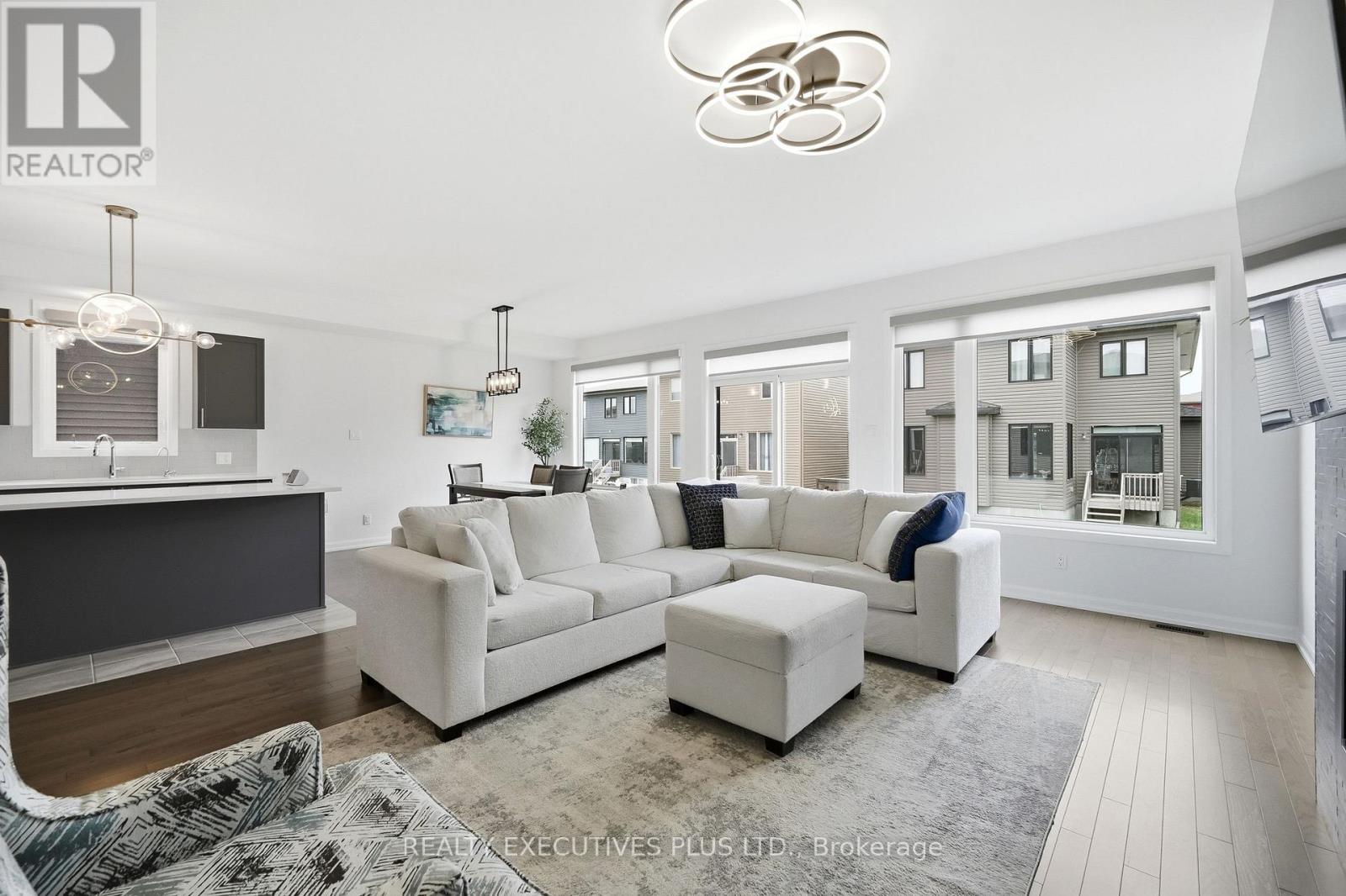 429 STERLING AVENUE - 11
