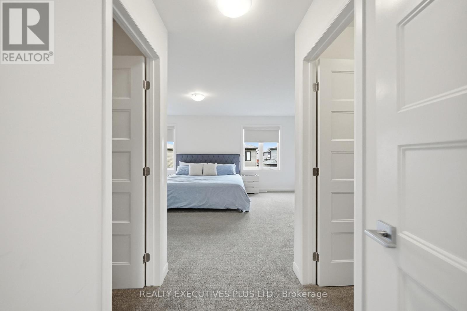 429 STERLING AVENUE - 17