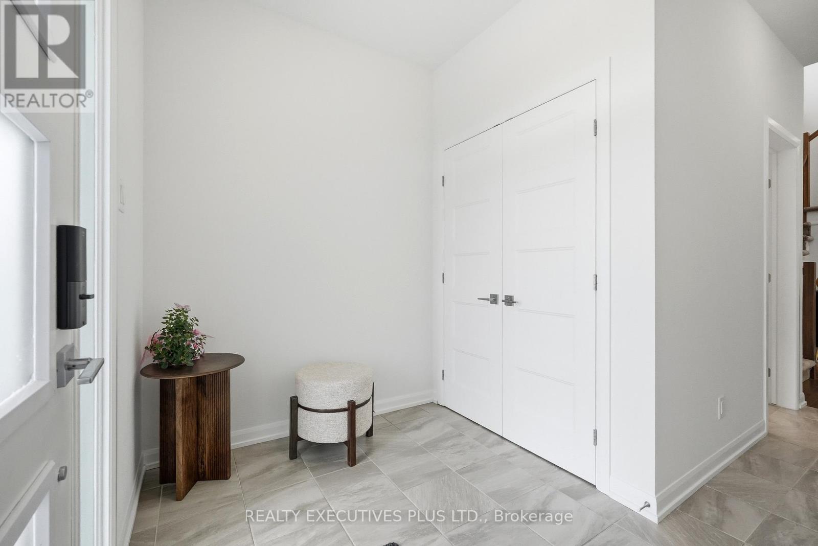 429 STERLING AVENUE - 4