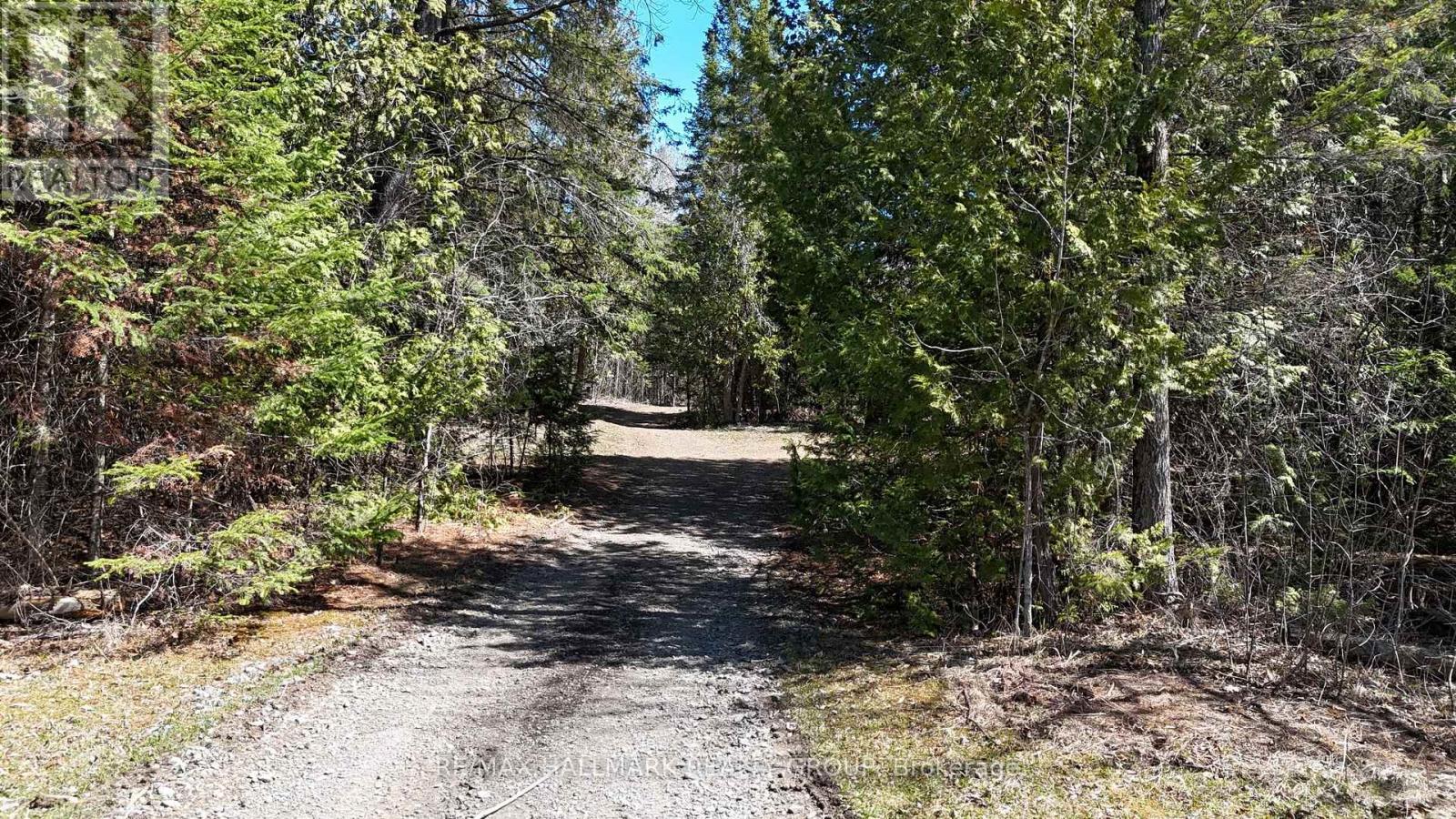 4318 STONECREST ROAD - 34