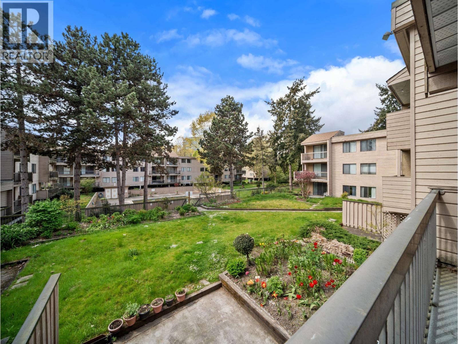 #210-8511 ACKROYD Road, Richmond