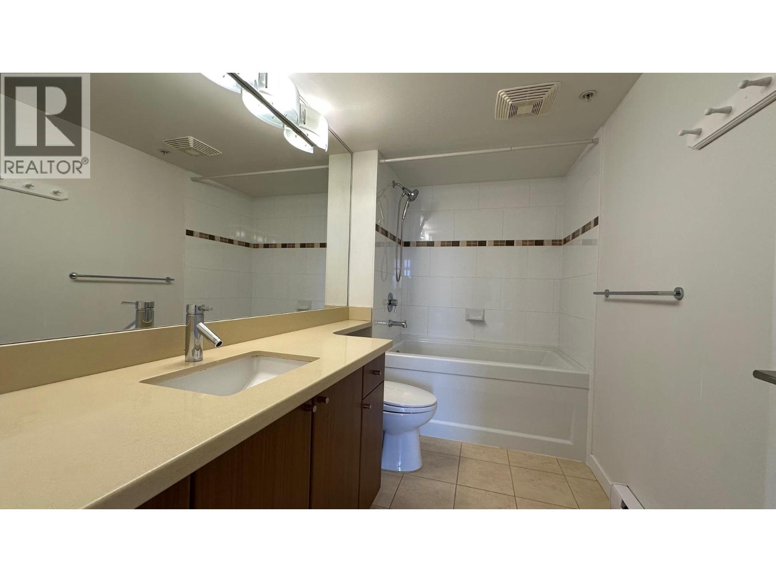 #902-8160 LANSDOWNE Road, Richmond