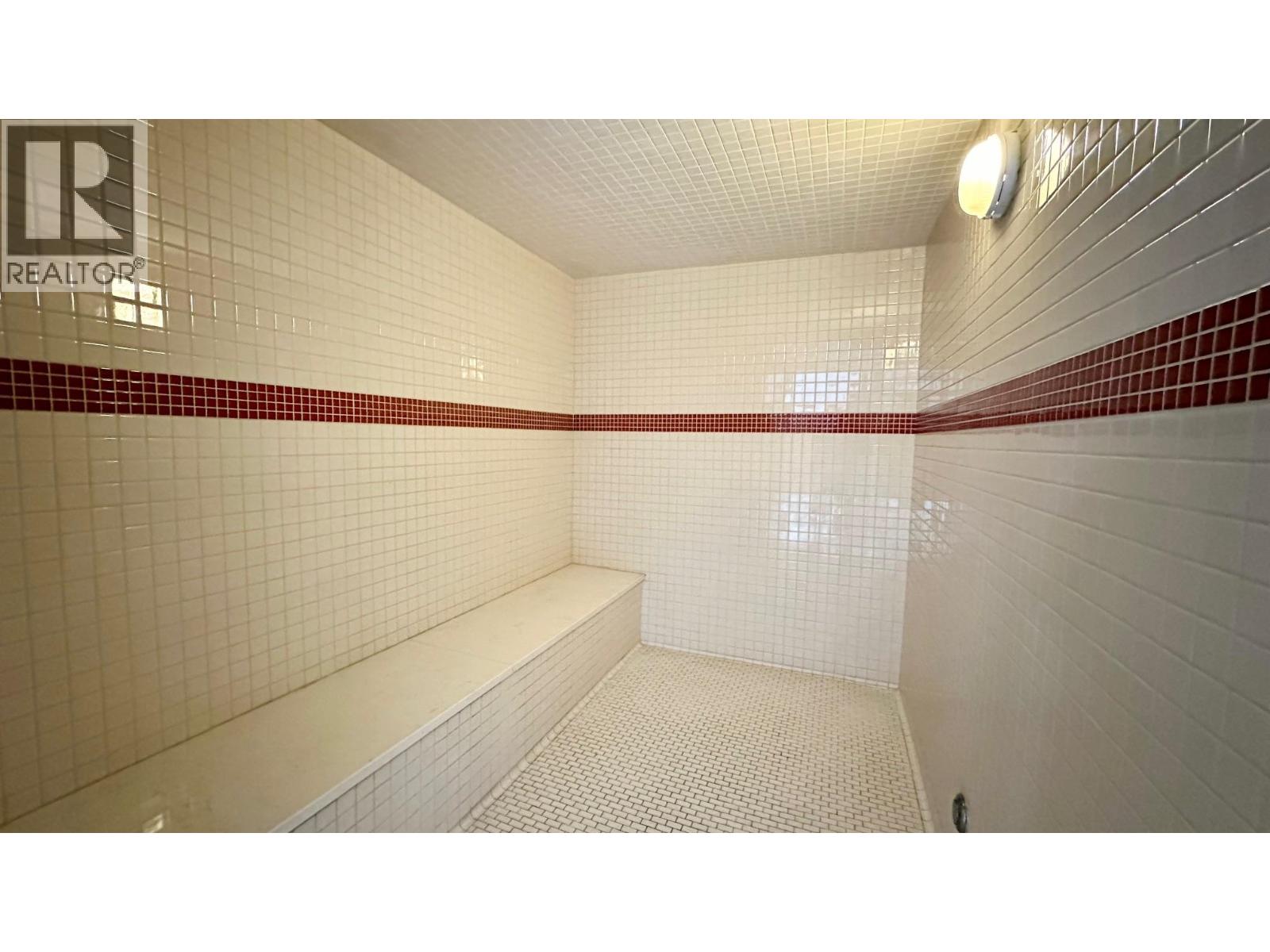 #902-8160 LANSDOWNE Road, Richmond