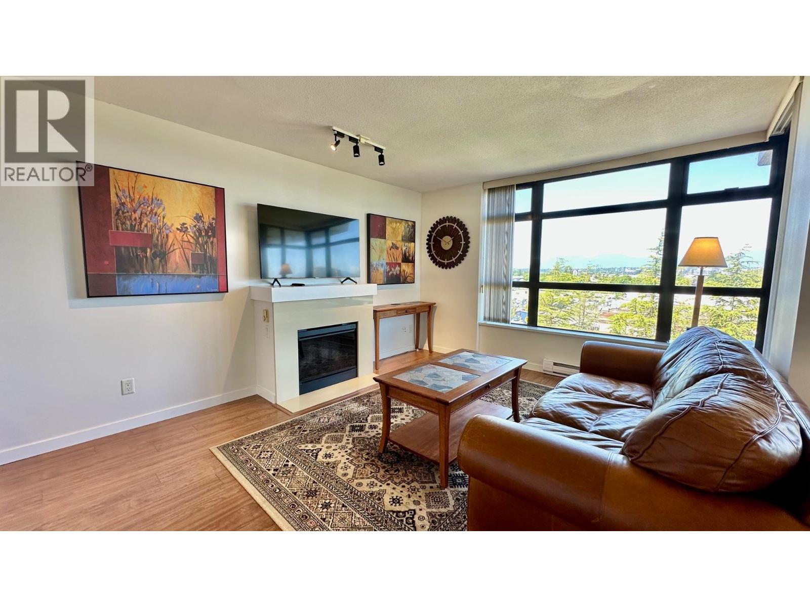 #902-8160 LANSDOWNE Road, Richmond