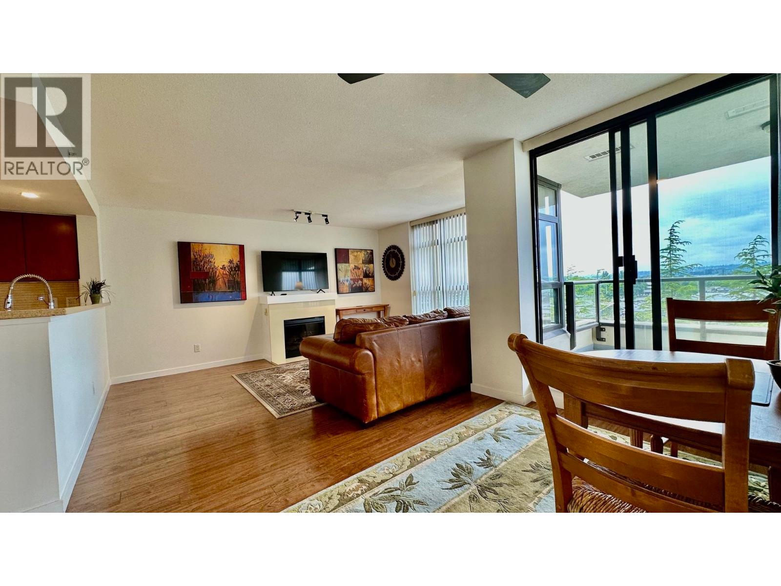 #902-8160 LANSDOWNE Road, Richmond