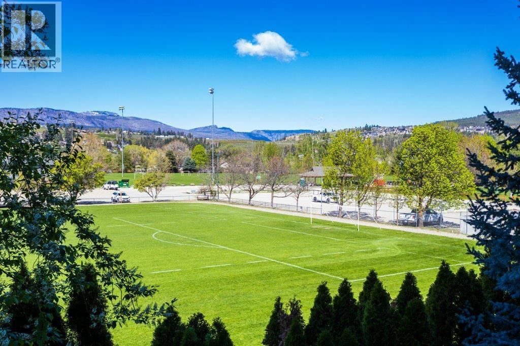 212 3550 Woodsdale Road, Lake Country