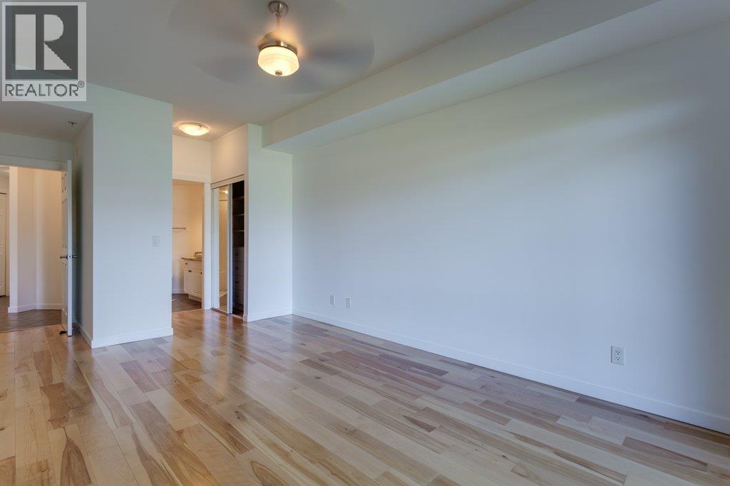 212 3550 Woodsdale Road, Lake Country