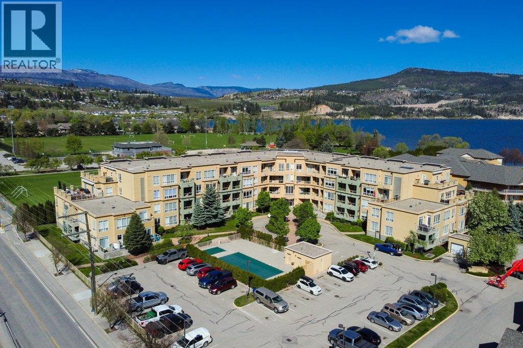 212 3550 Woodsdale Road, Lake Country