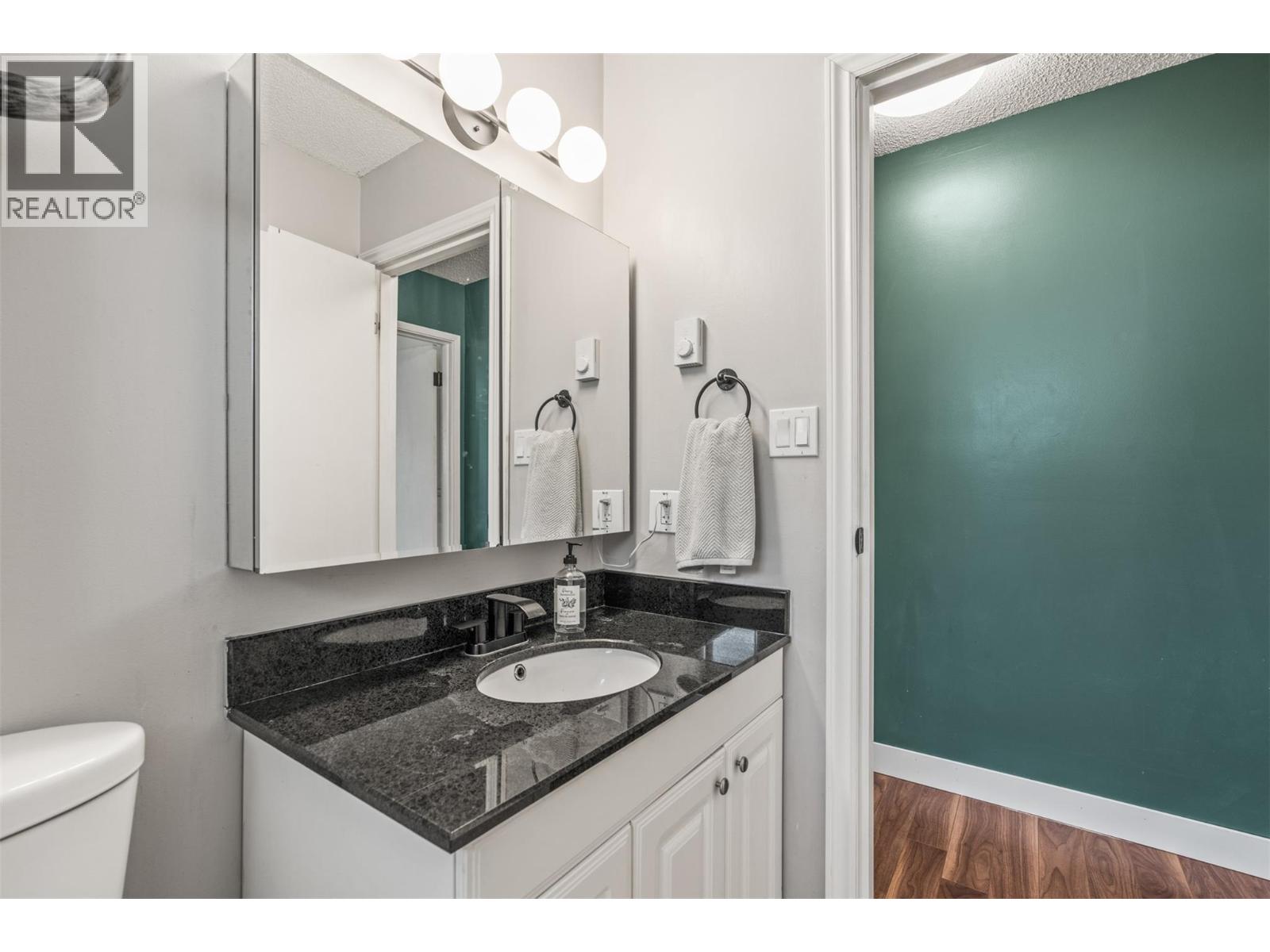 1313 43rd Street, Vernon