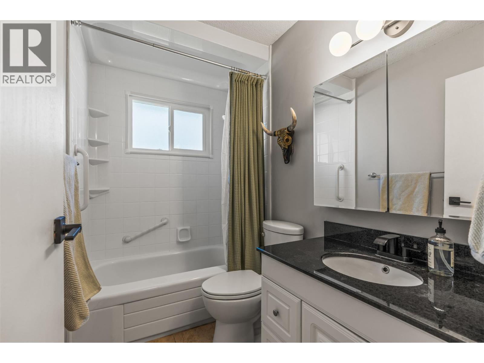 1313 43rd Street, Vernon