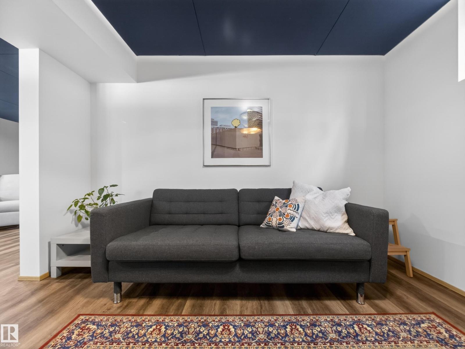 11345 89 ST NW, Edmonton