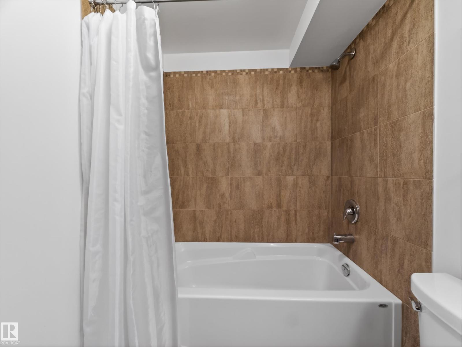 11345 89 ST NW, Edmonton