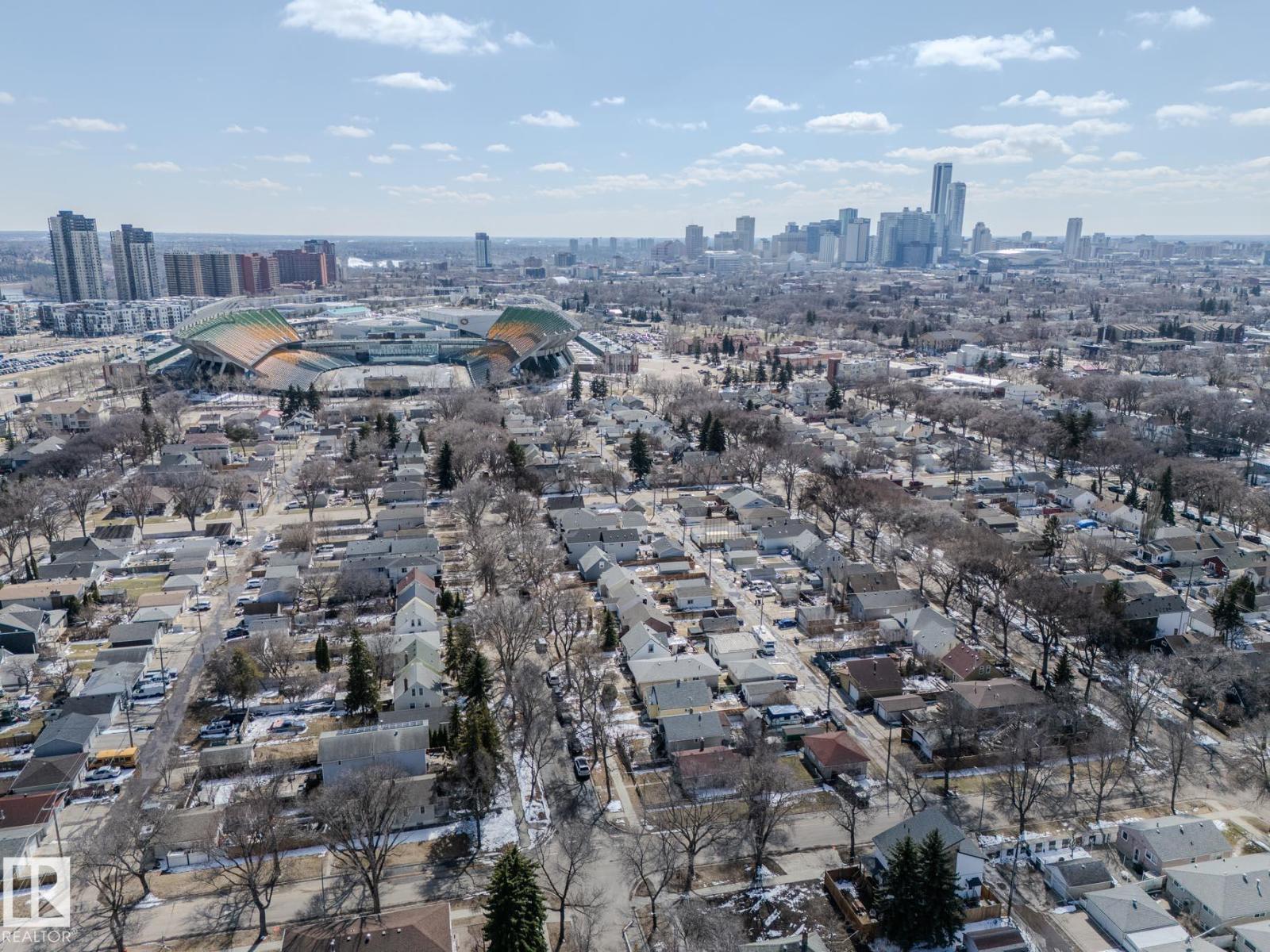 11345 89 ST NW, Edmonton