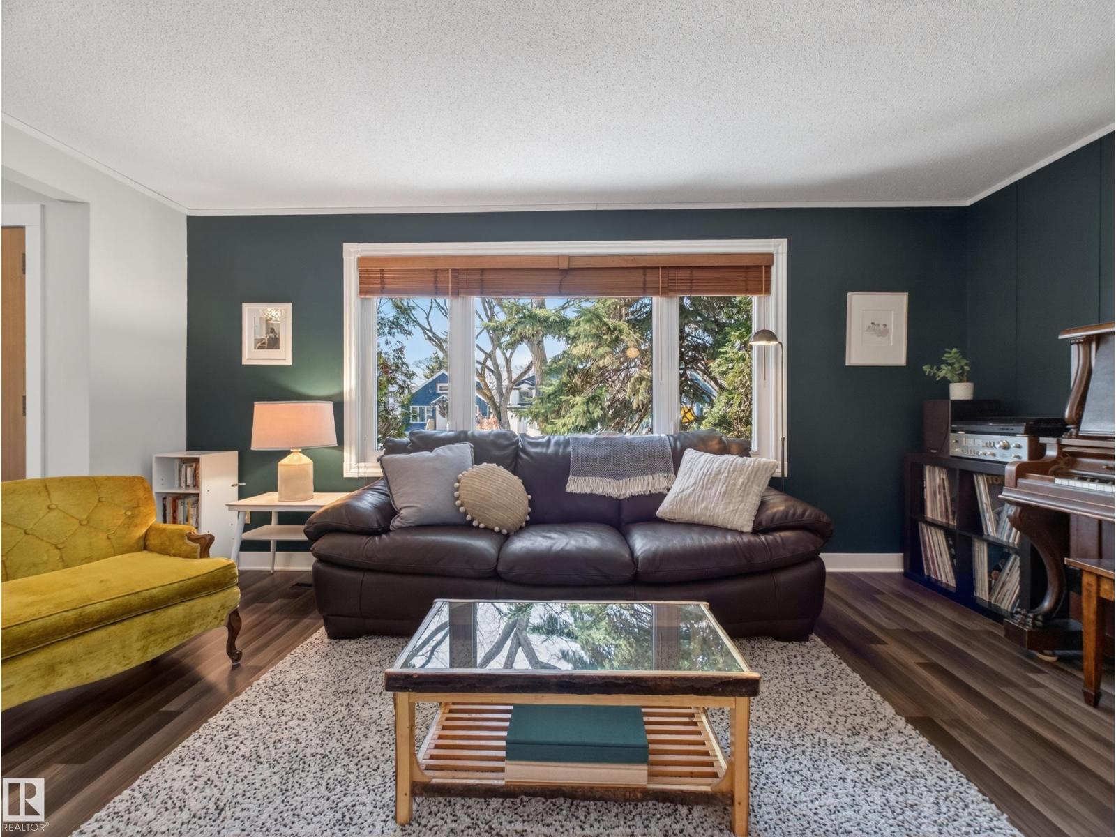 11345 89 ST NW, Edmonton