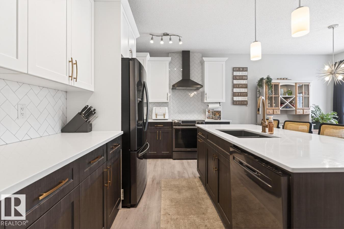 17032 64 ST NW, Edmonton