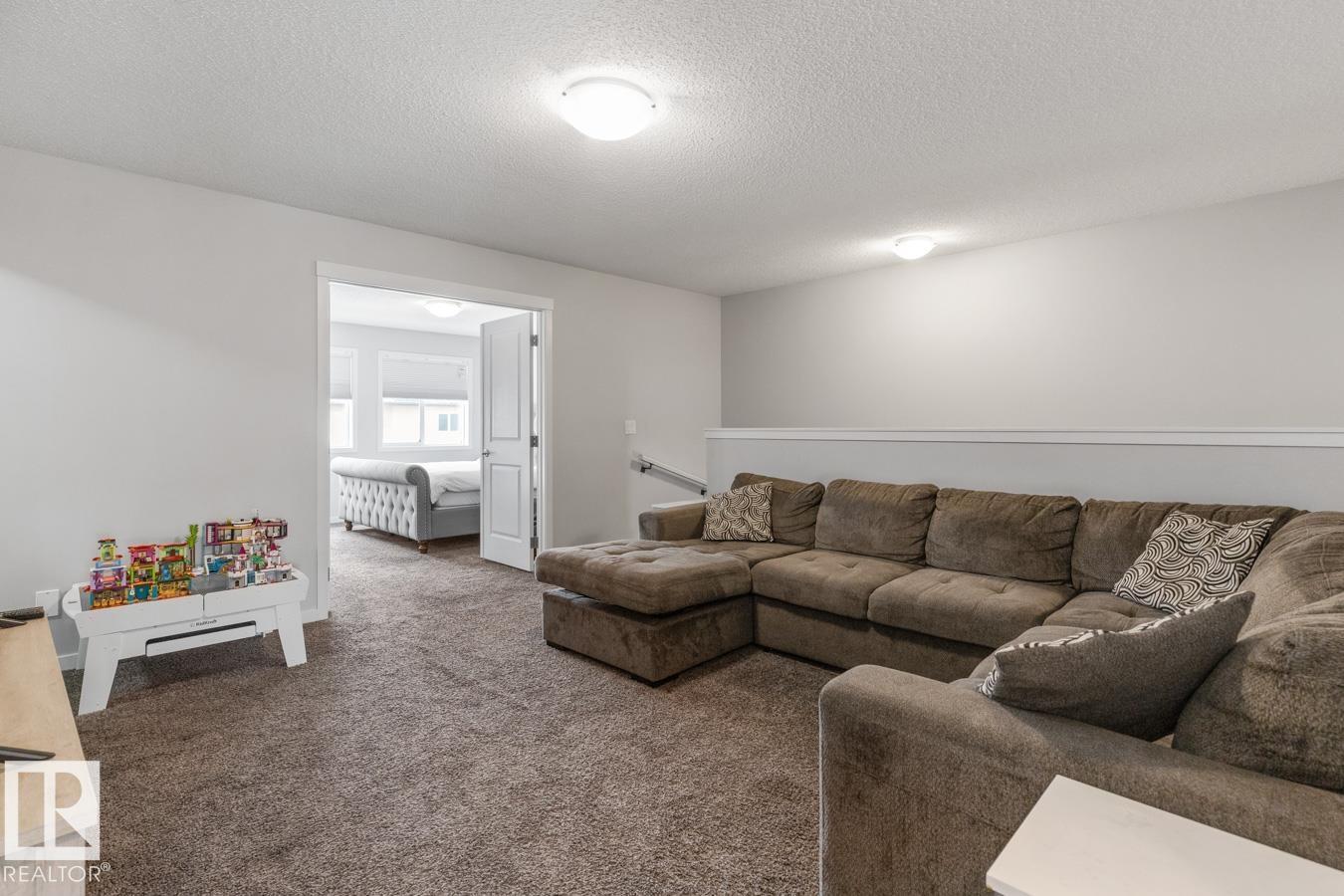 17032 64 ST NW, Edmonton