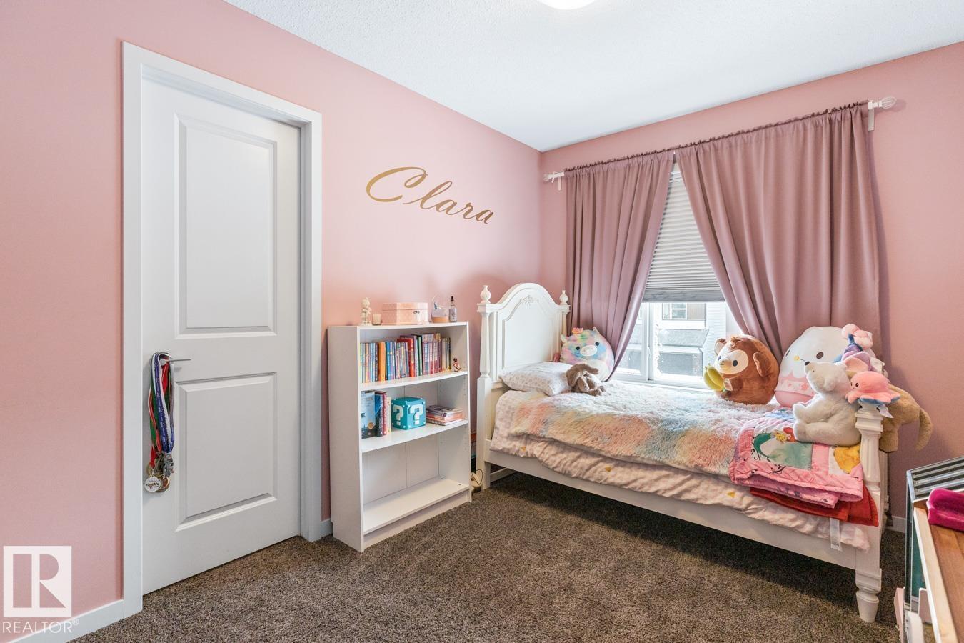 17032 64 ST NW, Edmonton