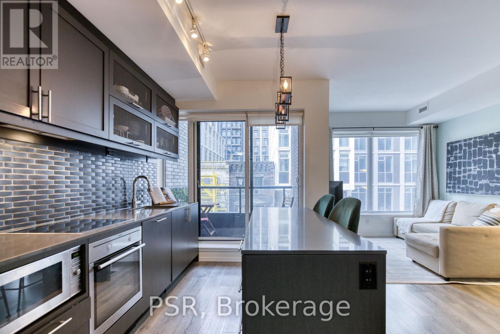 #321 783 BATHURST STREET - 1