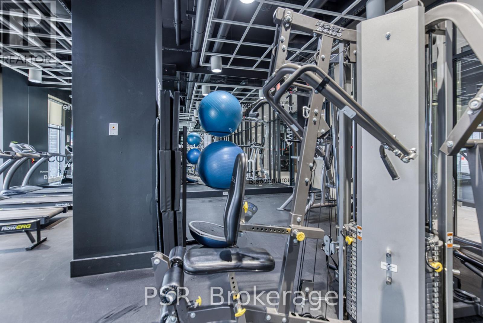 #321 783 BATHURST STREET - 30